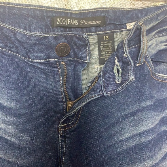 ZCO Jeans Premium Medium Wash Wild/Flare Blue Jeans Size 13 - Picture 5 of 12